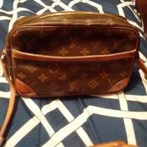 Louis Vouitton crossbody